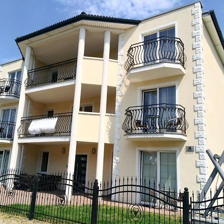 Villa Over Lake 梅尔诺 外观 照片